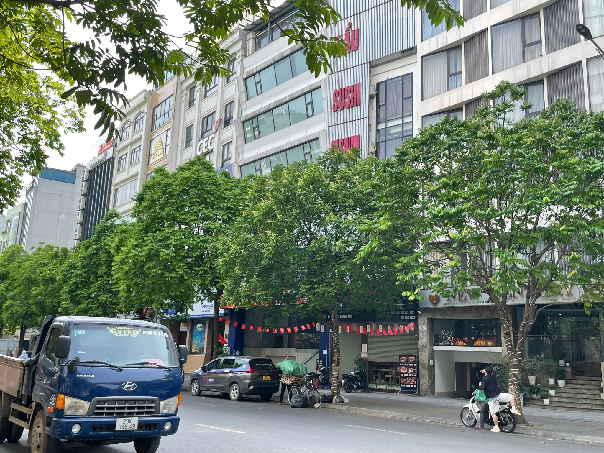 Cực hiếm, bán nhà mặt phố vip Ba Đình, vỉa hè rộng, 80m, mặt tiền 5m, kinh doanh đắc địa, chỉ 34.7 tỷ