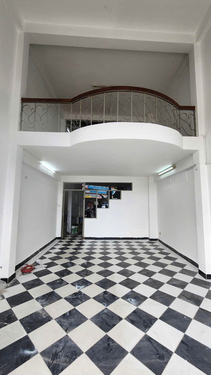 Nhà 3 Tầng Mặt Tiền Kinh Doanh đường Lê Hồng Phong Diện tích 50.5m2 7.2 tỷ (thương lượng khách thiện chí)