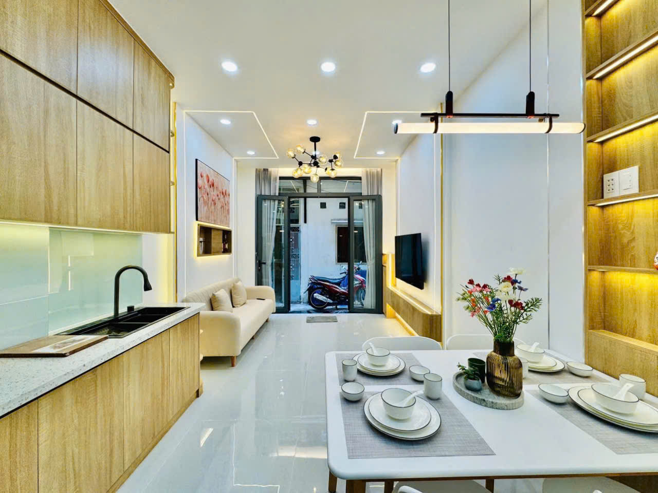 CHO THUÊ NHÀ PHỐ NGUYỄN VĂN TRỖI – PHÚ NHUẬN, 3 phòng ngủ FULL NỘI THẤT: 17 TRIỆU. Thắm 0334432212