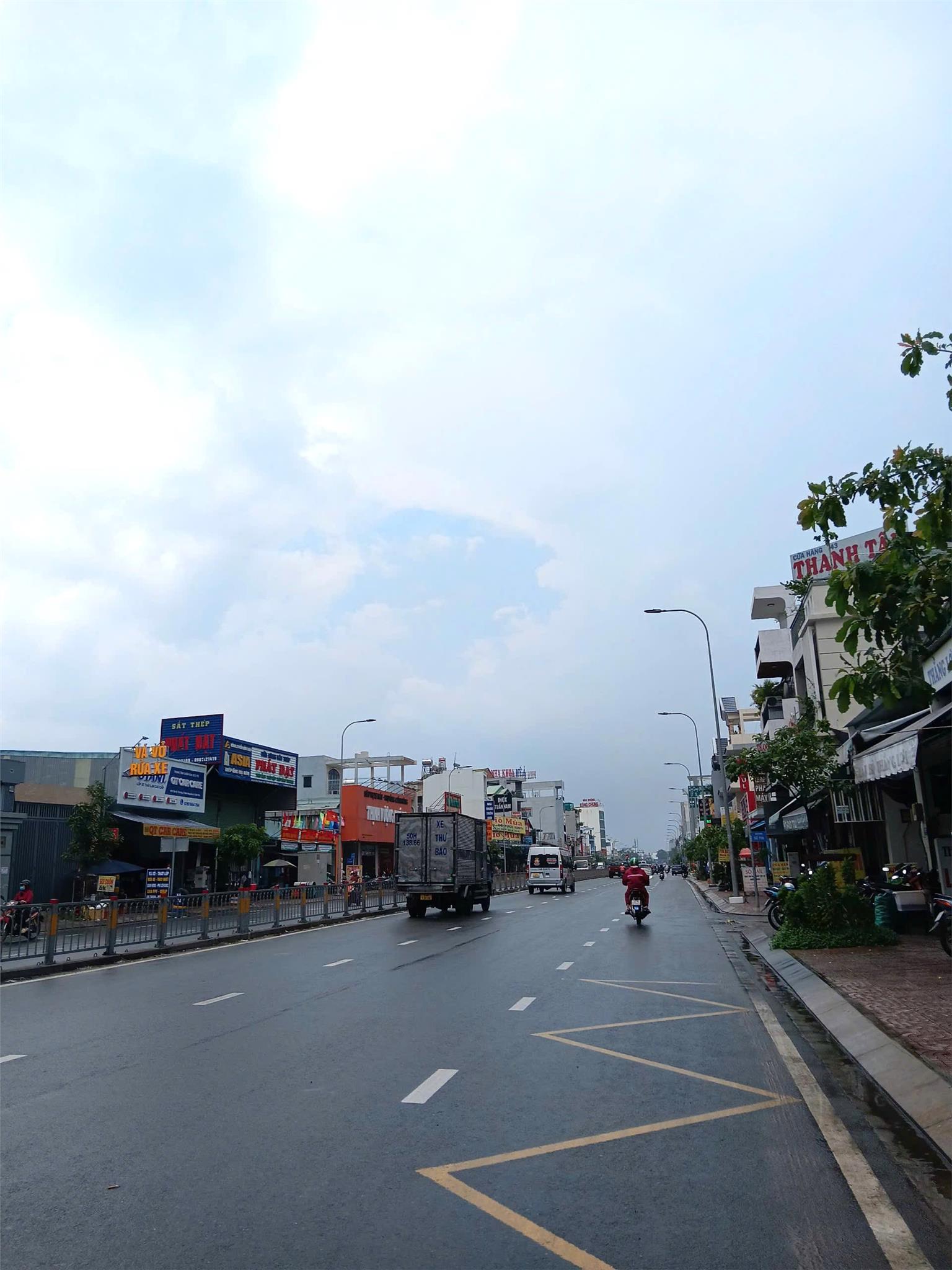 BÁN GẤP NHÀ,TRUNG TÂM - BÌNH TÂN - HXH - 40M - 2TẦNG - NHỈNH 4 TỶ