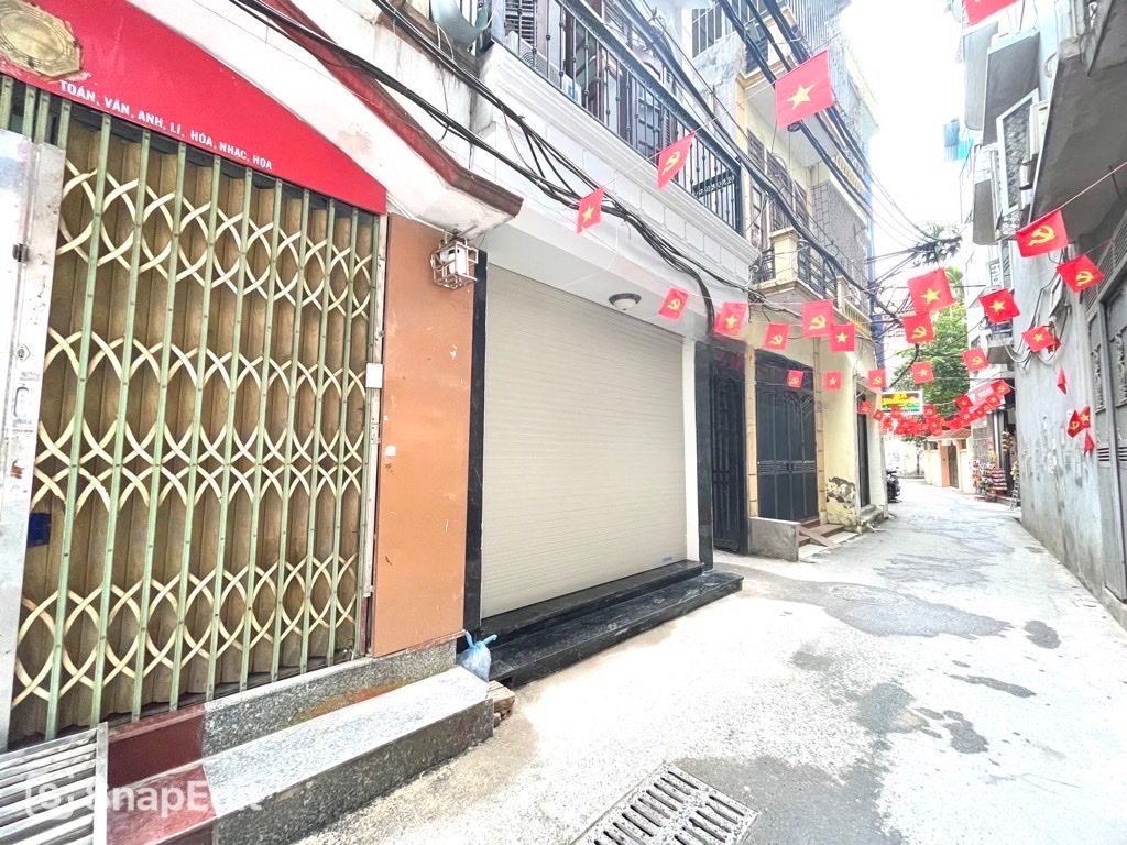 XUÂN THỦY DT 43M 15,8 TỶ,LÔ GÓC 3 MẶT NGÕ THOÁNG,Ô TÔ QUA NHÀ,NGÕ THÔNG KINH DOANH