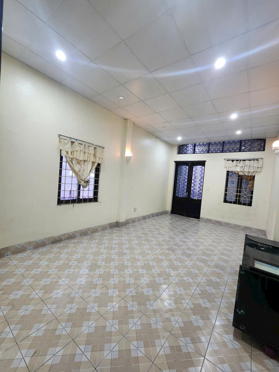 Chính Chủ Bán Căn Nhà Ngay Giữa Trung Tâm Thành Phố Tại đường Trần Khánh Dư, Ngô Quyền, Hải Phòng