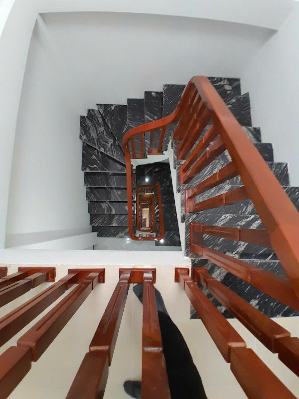 Cần Bán Gấp Căn Nhà Mới Xây Full NT Ở Vạn Phúc,HĐ.Ô Tô Đỗ Gần.Gía 8.38Tỷ Có TL