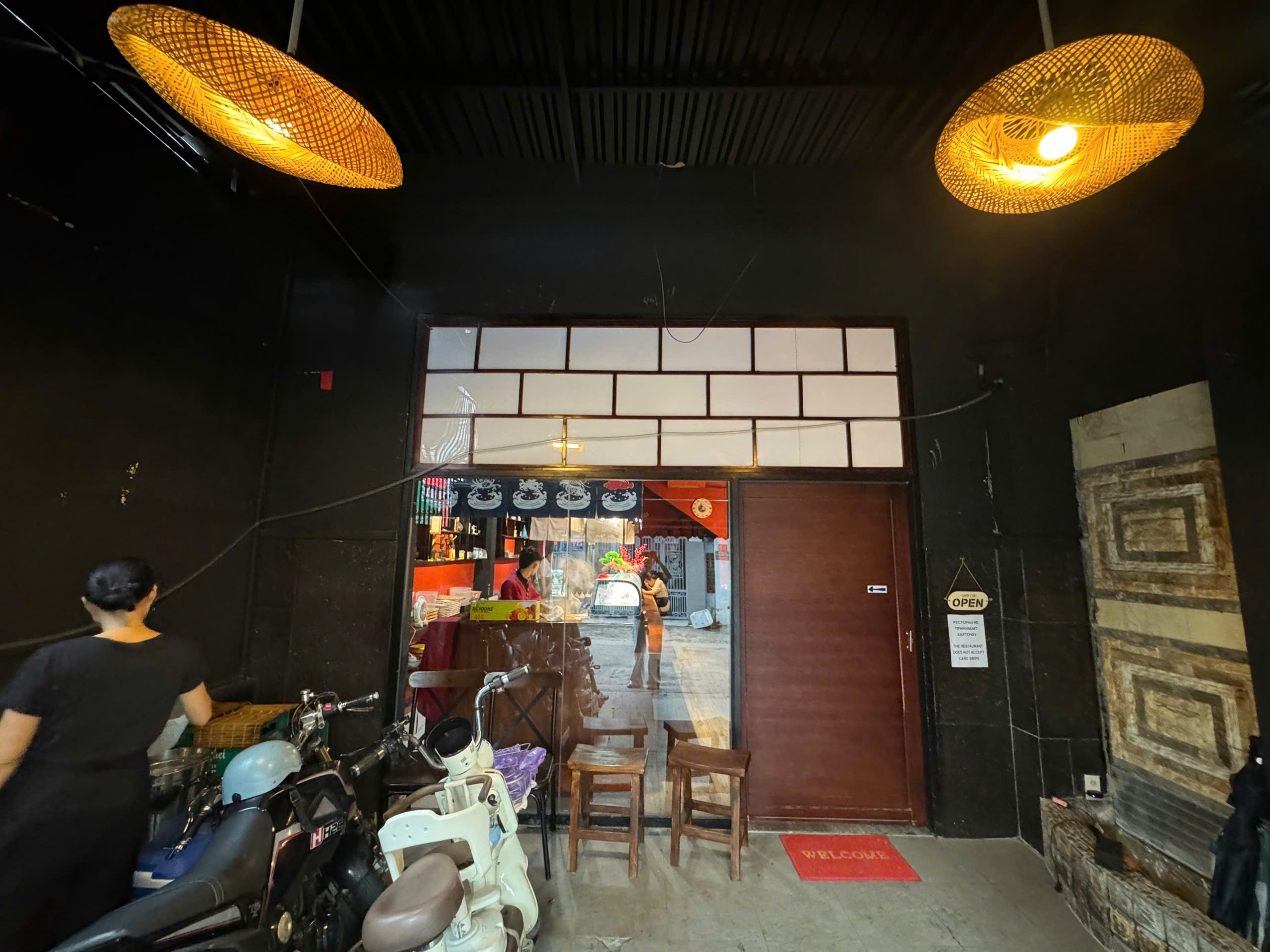 Cần bán nhà 4 tầng Phường Nha Trang Diện tích 87m2 Giá : 16.9 tỷ mọi thông tin chi tiét vui lòng liên hệ e