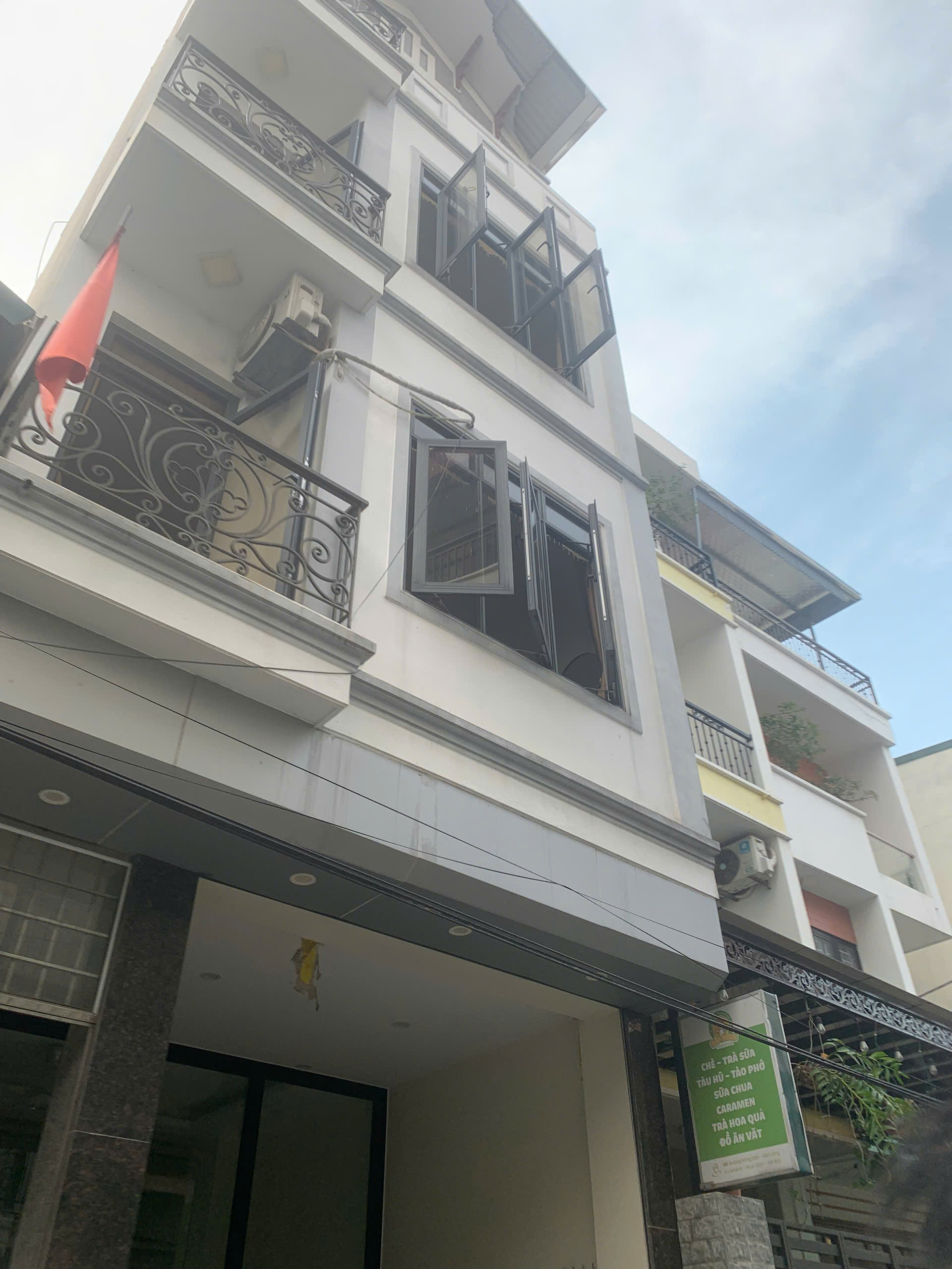 Bán nhà đẹp Nguyễn Trãi – 6 tầng thang máy, gara 2 ô tô – Gần Royal City, King Palace, Ngã Tư Sở