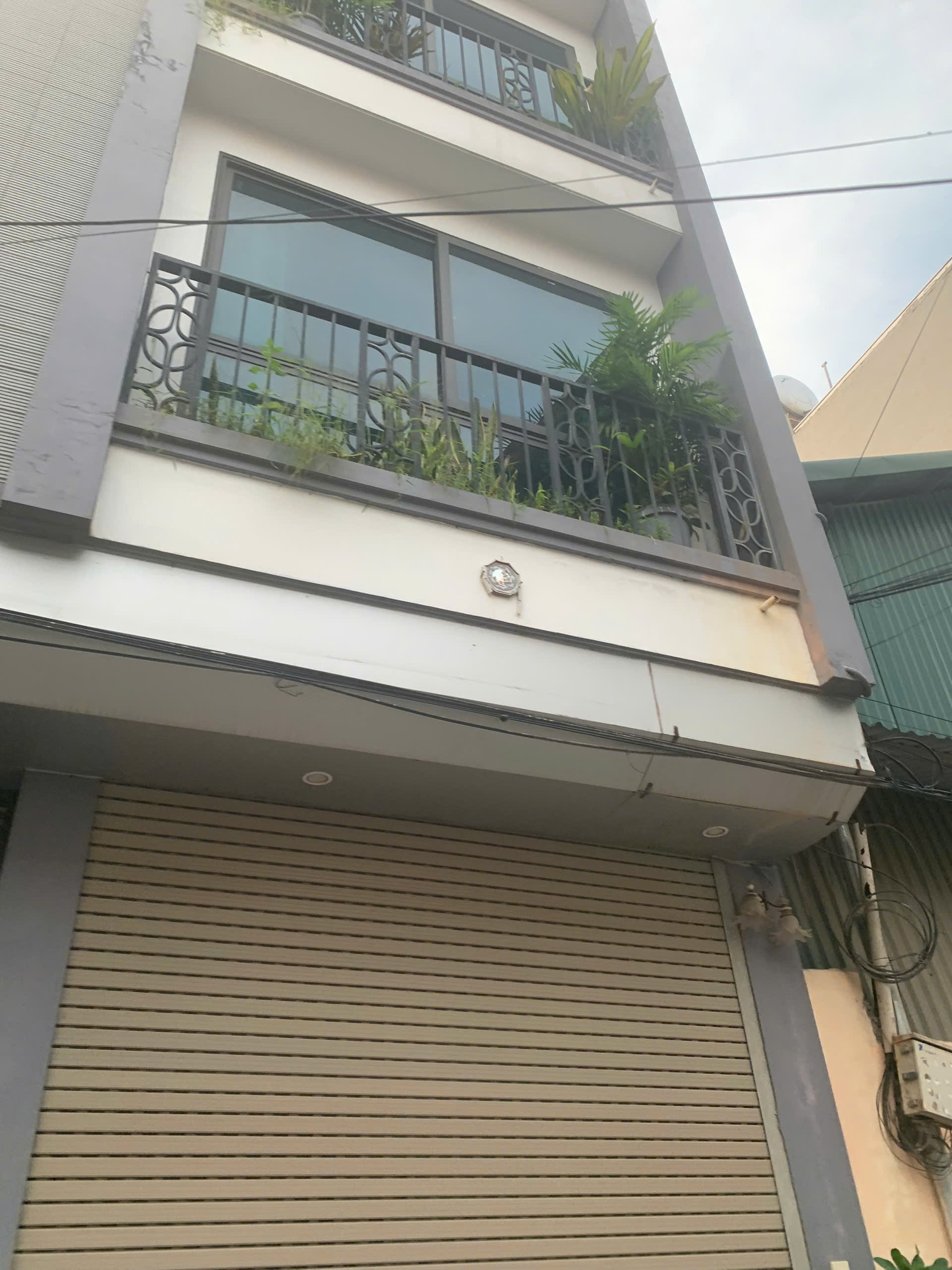 Bán nhà Nguyễn Đức Cảnh – 7 tầng thang máy – Lô góc 2 mặt thoáng – Ô tô vào nhà – Gần Hồ Đền Lừ