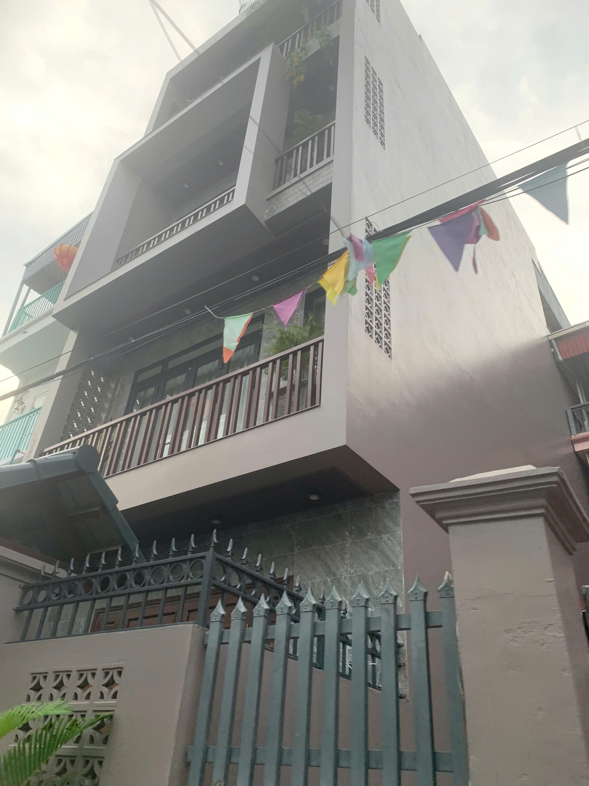 Nhà 7 tầng thang máy Hoàng Văn Thái – gần Trường Chinh, Lê Trọng Tấn, Nguyễn Ngọc Nại, dòng tiền ổn định