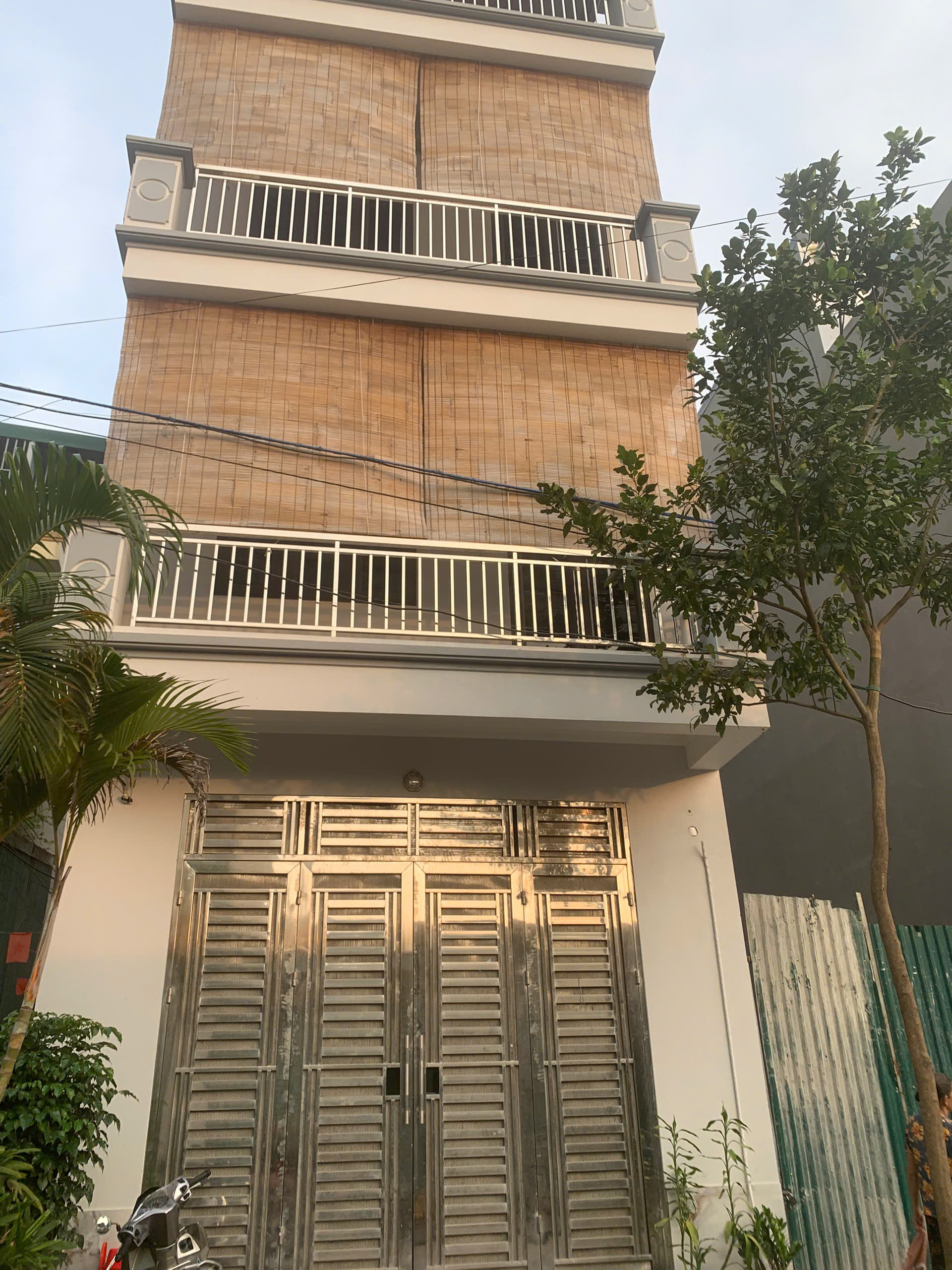 Bán nhà Vũ Tông Phan – trung tâm Thanh Xuân – 7 tầng thang máy – gara ô tô – gần Y Hà Nội, Ngã Tư Sở