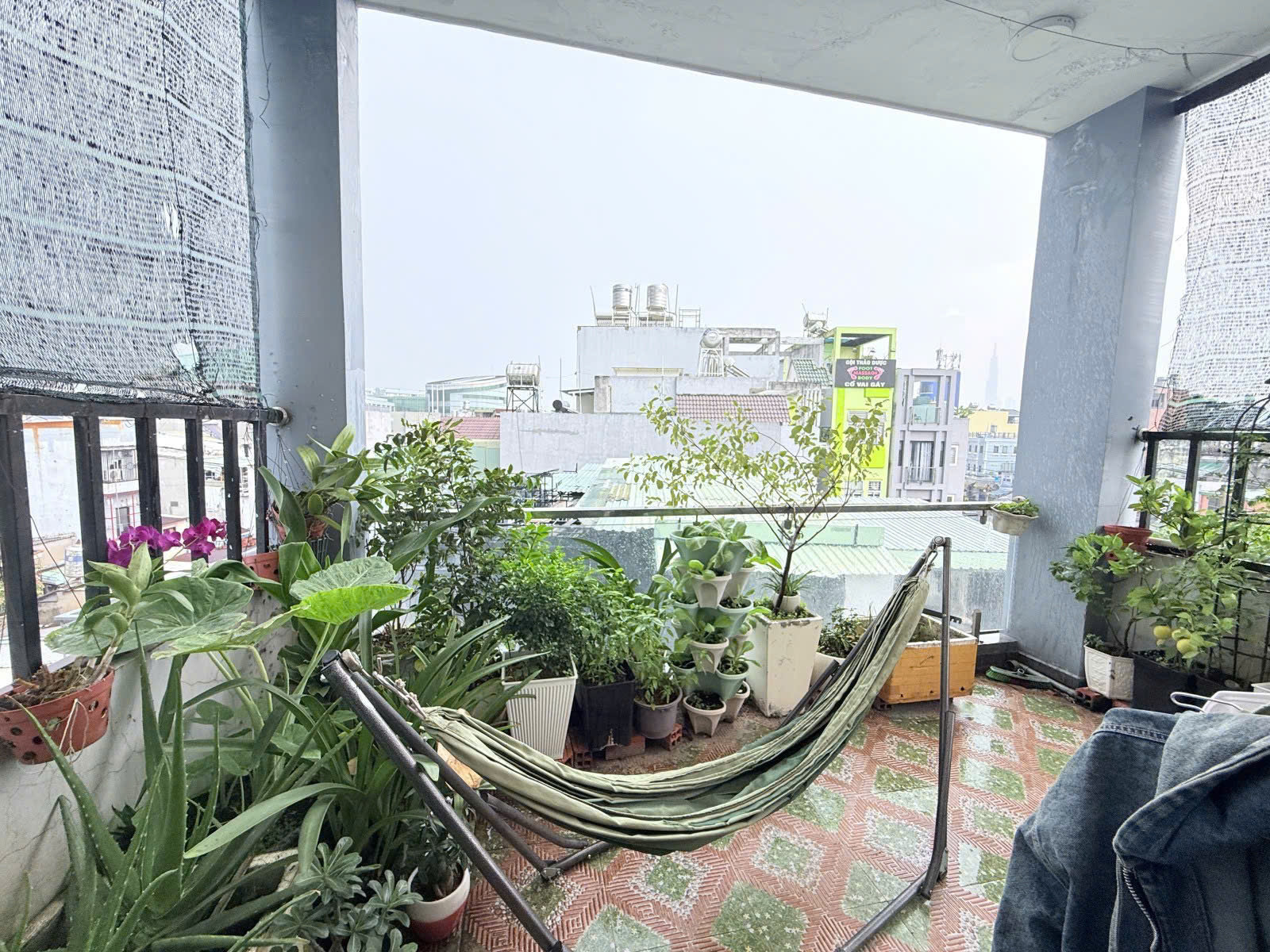 Sát MT Chu Văn An - Học Viện CB - nhà 4 tầng - Dt 30 Tr - 5 PN - sổ nở hậu - Nhỉnh 7 tỷ