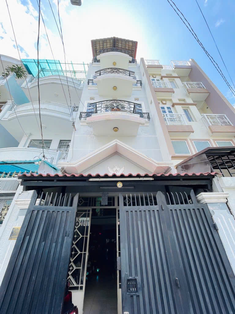 căn nhà 56M² HẺM XE HƠI – 4 LẦU trung tâm VIP NƠ TRANG LONG – GIÁ CHỈ 10.679 TỶ