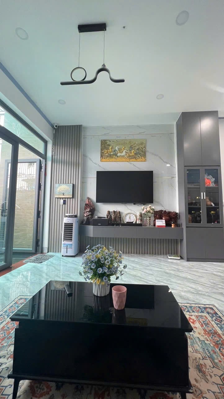 NHÀ ĐẸP- GIÁ TỐT - CHÍNH CHỦ CẦN BÁN NHANH NHÀ Đường Y Nuê, Phường Ea Tam, Buôn Ma Thuột, Đắk Lắk