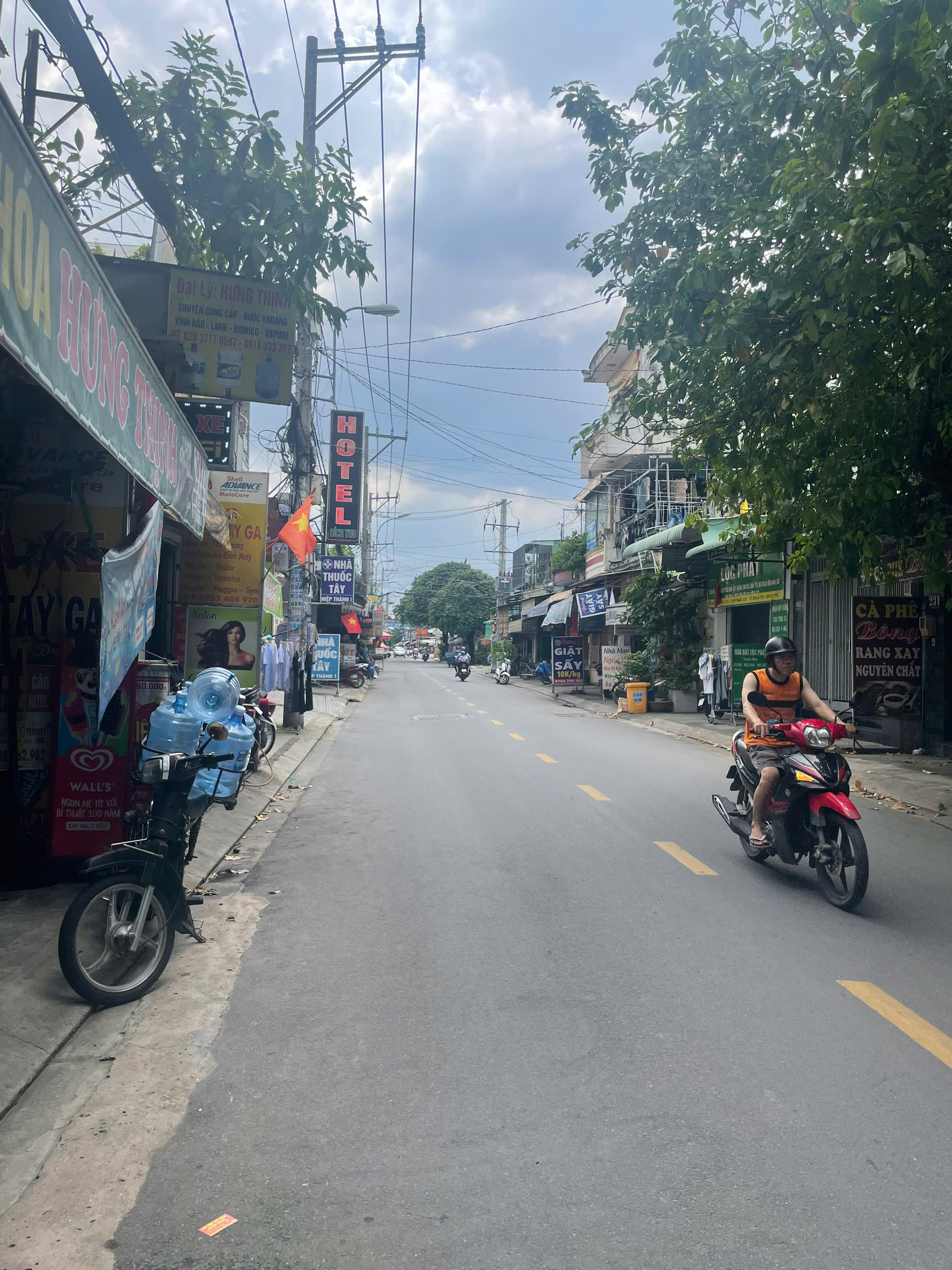 BÁN NHÀ (8x30) MT HIỆP THÀNH 17, Q.12 – THU NHẬP 40TR/THÁNG