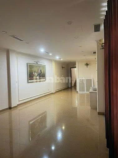 Cho thuê cửa hàng kinh doanh tại 89 phố Thợ Nhuộm,có vỉa hè rộng và chỗ để xe