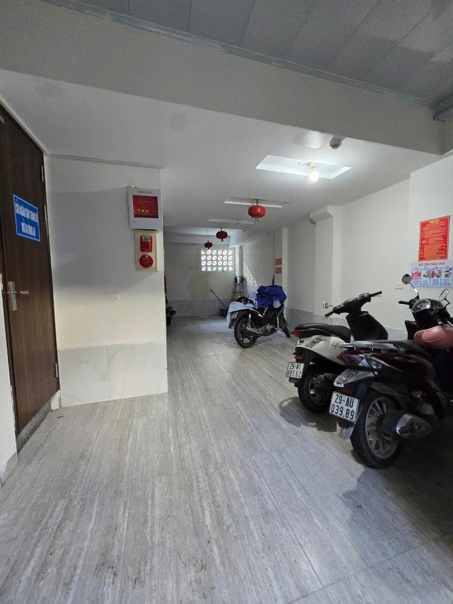 NHÀ MẶT PHỐ ĐÊ LA THÀNH – ĐỐNG ĐA – LÔ GÓC 2 MẶT THOÁNG – VỊ TRÍ KINH DOANH