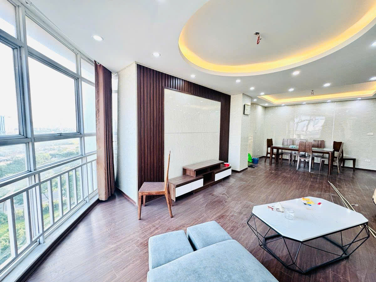 Căn hộ CT5B Mễ Trì Thượng 110m 3PN Lô góc siêu thoáng, Đẹp xinh, 6.8 tỷ