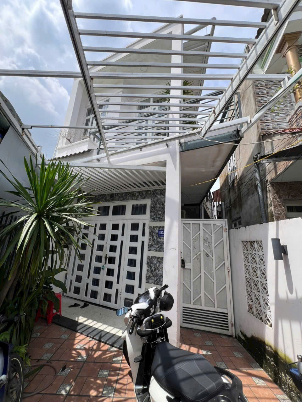 NHÀ 3 TẦNG (5x30) – DÒNG TIỀN TỐT HXH NGUYỄN ẢNH THỦ, HIỆP THÀNH, Q1