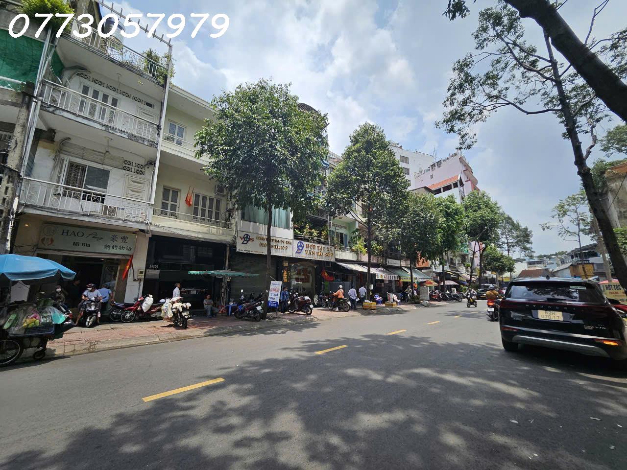  200m2