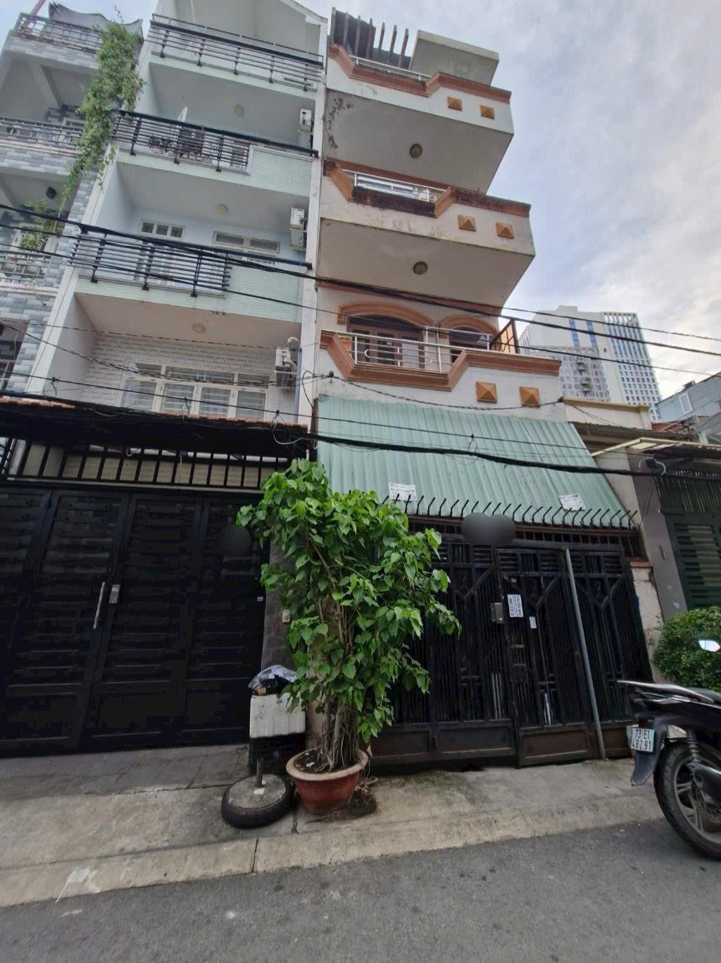 HẺM XE TẢI THÔNG NGUYỄN VĂN THƯƠNG P.25 - 52M2 - 4 TẦNG - 8 PHÒNG - THU 35 TR THÁNG - 10.X TỶ