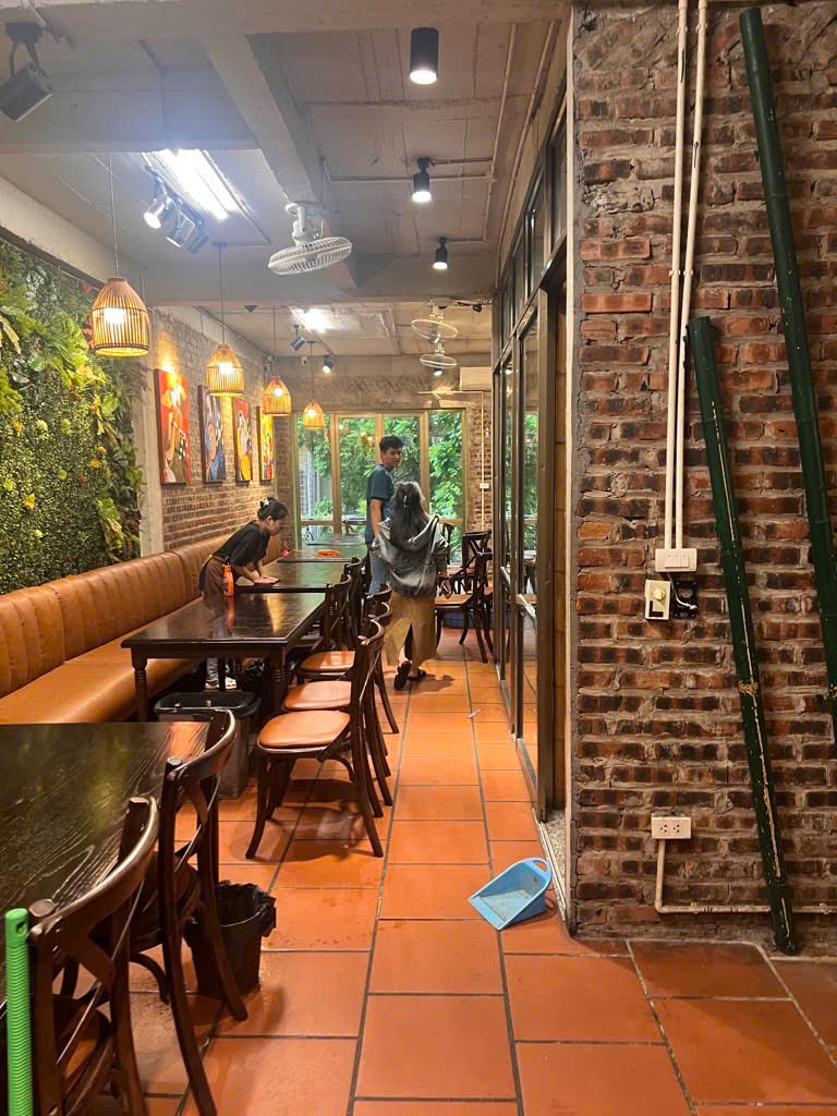 Hiếm -Bán đất tặng nhà mặt phố Hoàng Như Tiếp 90m- Mặt tiền 5m Chân cầu Trần Hưng Đạo 32,xtỷ(TL)