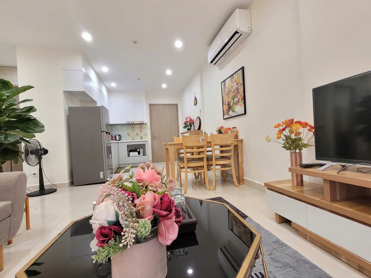 CHÍNH CHỦ CHO THUÊ CĂN HỘ 2PN VINHOMES OCEAN PARK – TÒA S201