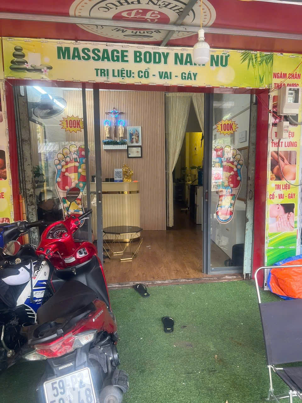 MÌNH CẦN SANG NHƯỢNG TIỆM MASSAGE KHỎE + GỘI ĐẦU - TRUNG MỸ TÂY, Q12
