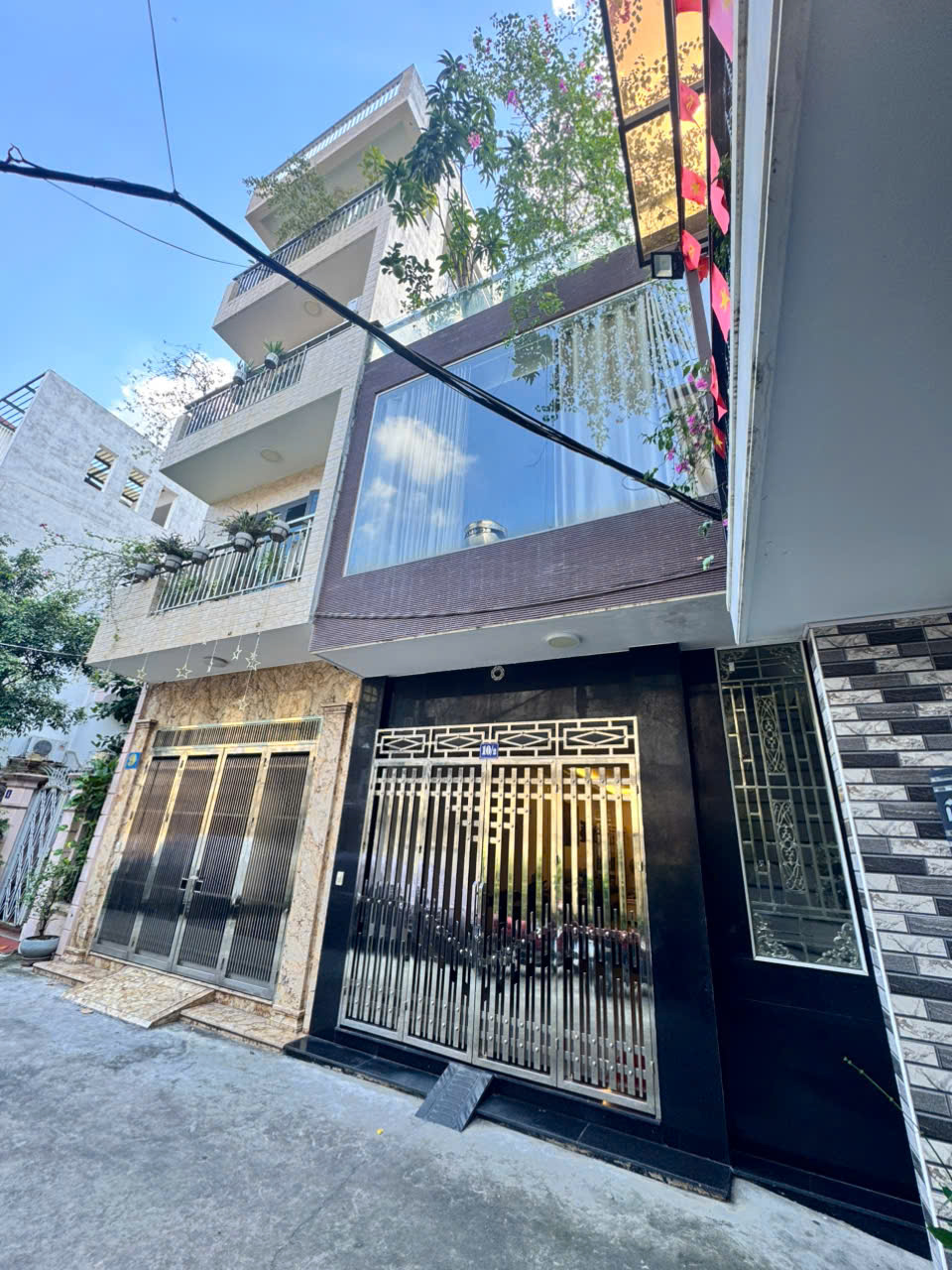 Cực Hiếm – Bán Nhà 3 Tầng Lô Góc Ngõ 2 Mê Linh, Trung Tâm Thành Phố Hải Phòng