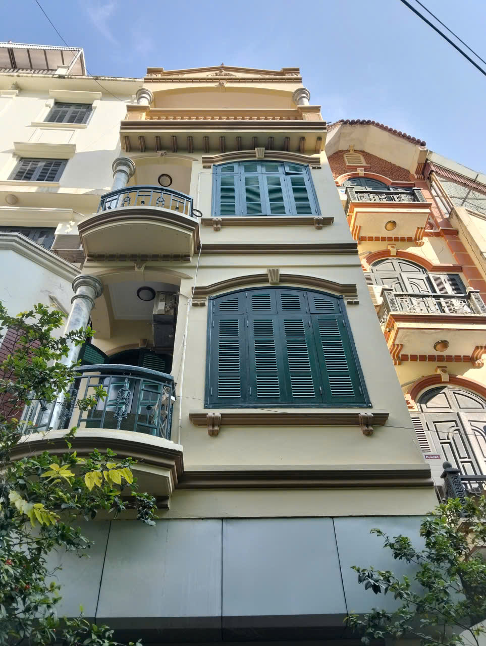 Bán nhà phân lô phố Trung Kính 65m² x 5T, MT 5.2m, vỉa hè ô tô tránh, K/D 36 tỷ Cầu Giấy
