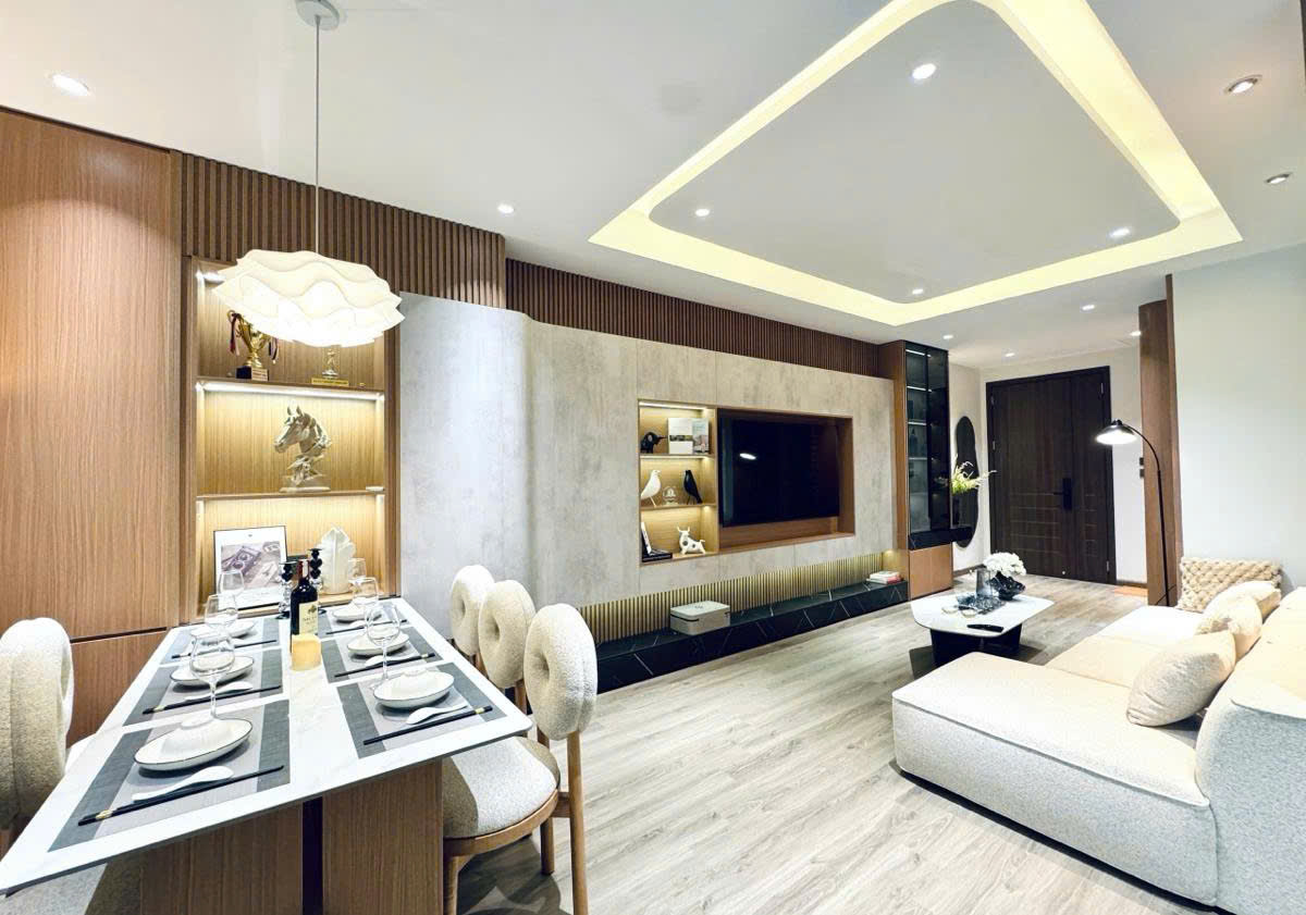 Căn Góc HH1 Dương Đình Nghệ 96m 3PN Full nội thất đẳng cấp, 8.7 tỷ