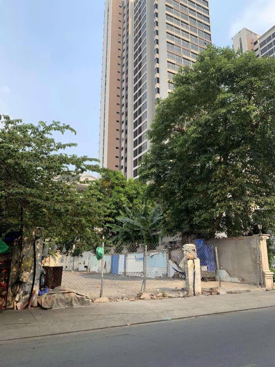 BÁN LÔ ĐẤT MT SỐ 70 Quốc Hương, Phường Thảo Điền, Quận 2
