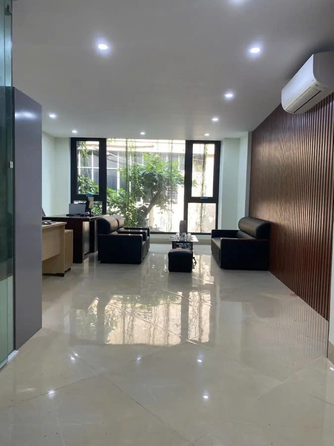 Siêu phẩm Cát Linh 56m2, 7T thang máy, mặt tiền 4.8m vỉa hè ô tô kinh doanh VIP Đống Đa