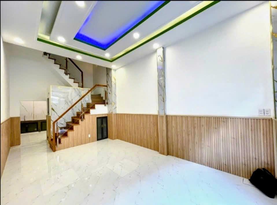 ✨ Bán Nhà Đẹp Lung Linh đường Phạm Thế Hiển P4,Q8 - Giá chỉ 5,3 Tỷ, chủ thiện chí bán