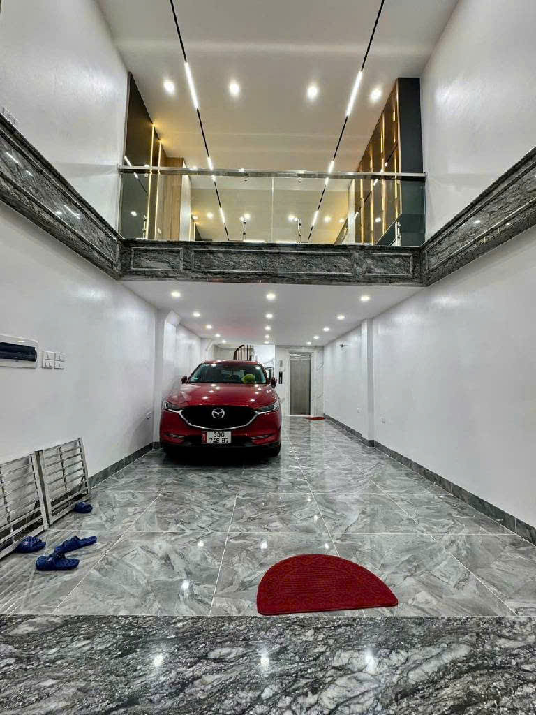 PHỐ HOÀNG MAI - NHÀ ĐẸP - ÔTÔ - THANG MÁY - 6 TẦNG - 55M - 18,7 TỶ.