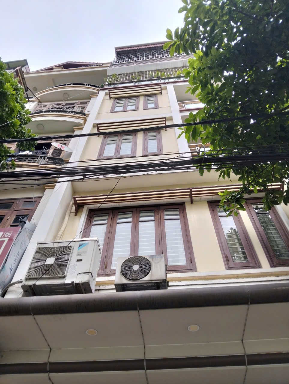 Bán nhà mặt phố Nguyễn Thị Định 90m², MT 8.1m, vỉa hè 4m – vị trí vàng, giá 85 tỷ