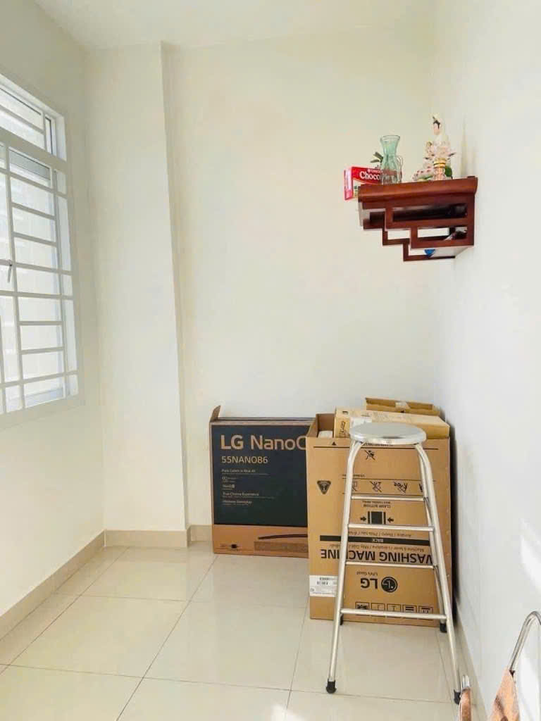 NHÀ TRỆT LẦU SIÊU ĐẸP - HẺM XE HƠI TRUNG TÂM PHƯỚC LONG B CŨ VỚI 82,5M CHỈ 6,6TỶ