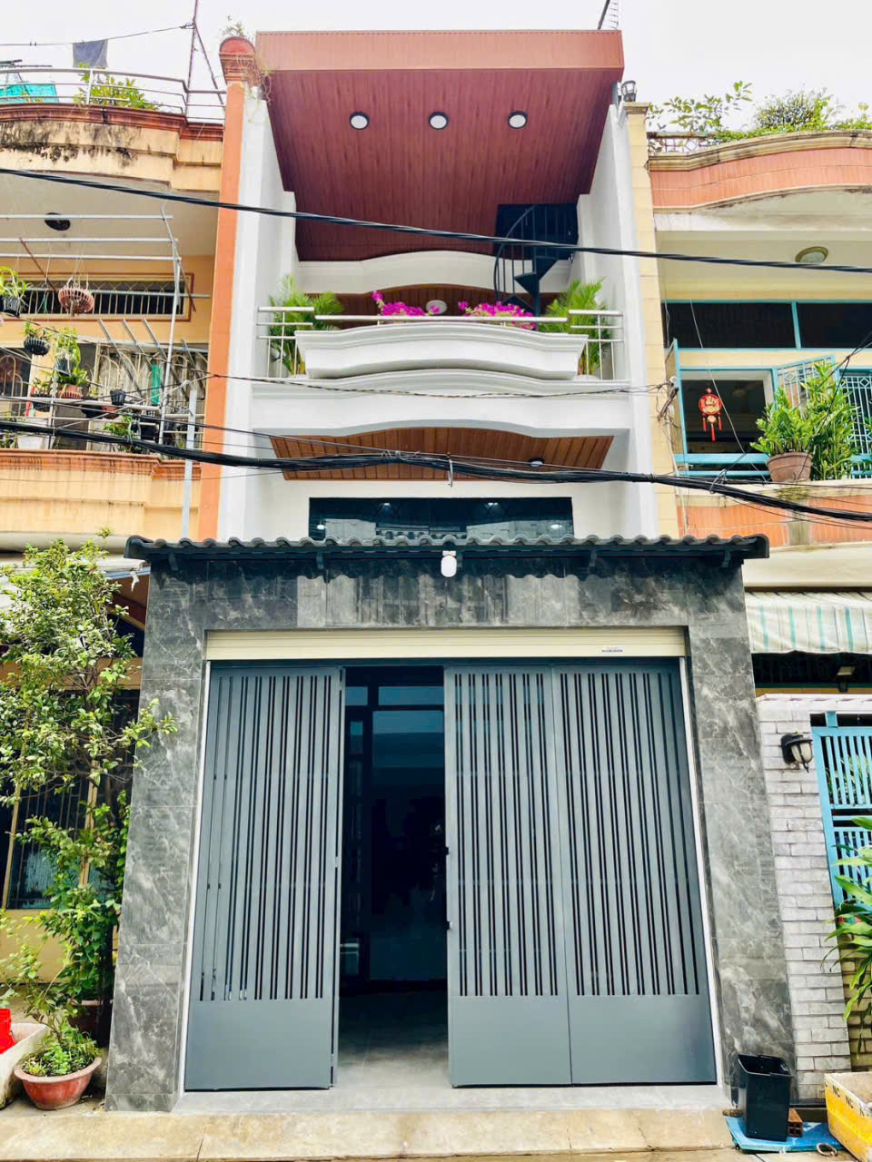 Nhà mặt tiền Ích Thiện, p Tân Thành dt 75m2 1 lửng, 1 lầu 5pn 4wc giá 12 tỷ