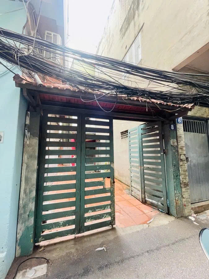 Bán đất tặng nhà 3 tầng trung tâm Quận Thanh Xuân cách đường Nguyễn Trãi 10m