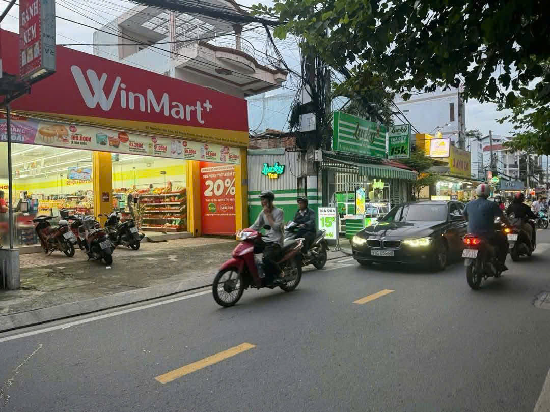 CỰC VIP – DÒNG TIỀN KHỦNG MẶT TIỀN NGUYỄN HỮU CẦU, TRUNG CHÁNH, HÓC MÔN