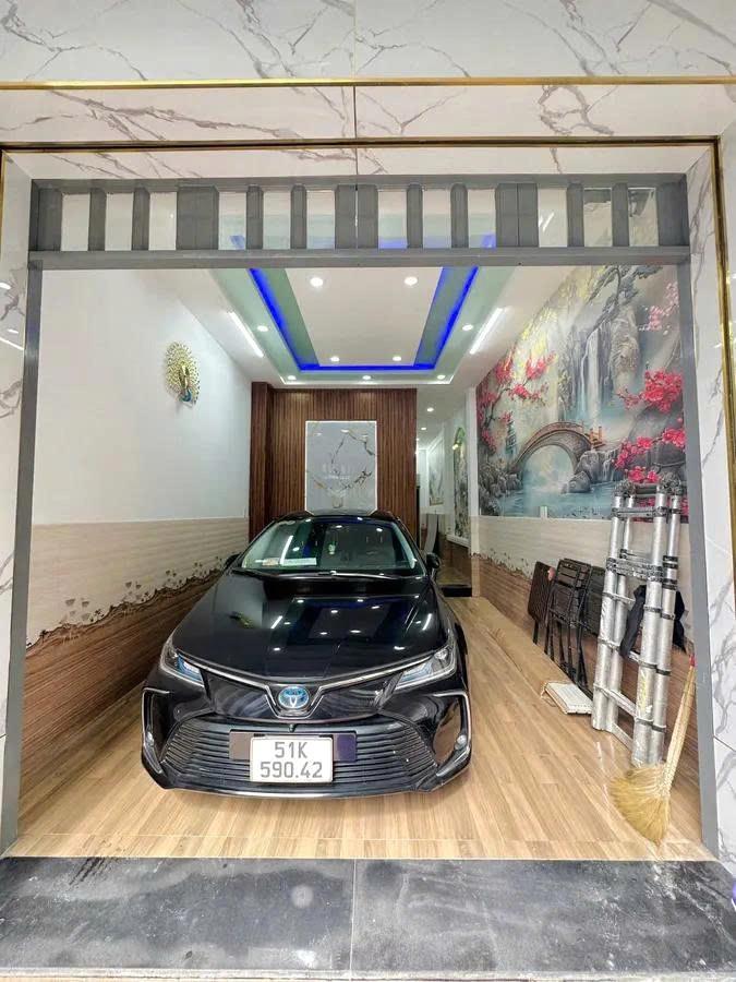 BÁN NHÀ - BÌNH TÂN - HXH - 4 TẦNG - 5 PHÒNG NGỦ - 60M2 - NHỈNH 5 TỶ