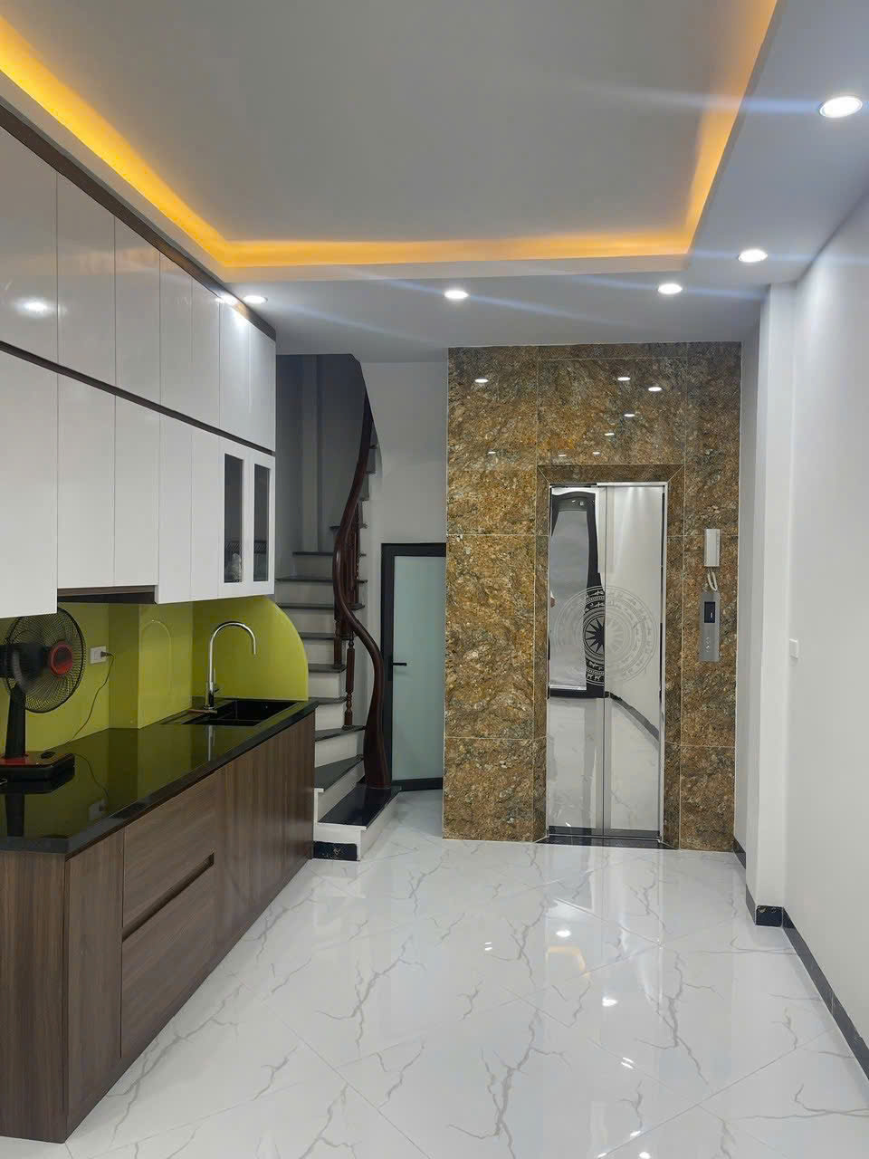 CHÍNH CHỦ BÁN NHÀ – MẶT NGÕ CHỢ KHÂM THIÊN, ĐỐNG ĐA