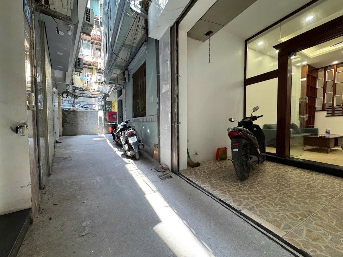 CĂN HỘ DOANH THU 80T/ THÁNG - HỆ THỐNG PCCCC ĐẠT CHUẨN - THANG MÁY CAMA AN NINH GIÁM SÁT 24/24 - LÕI TRUNG TÂM BA ĐÌNH- NHU CẦU CHO THUÊ CAO ., GIÁ 15.6 TỶ