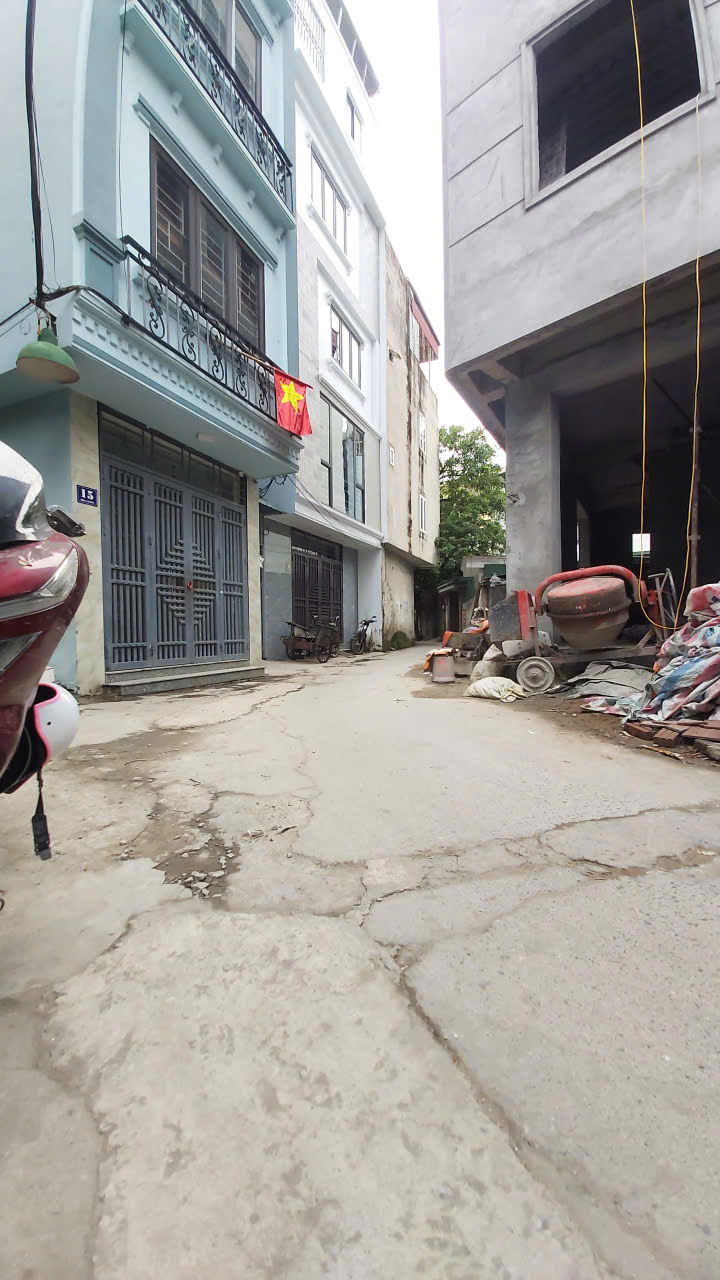 Nhà Hà Trì 5T, căn góc, ô tô đỗ cửa. Giá 7.x tỷ