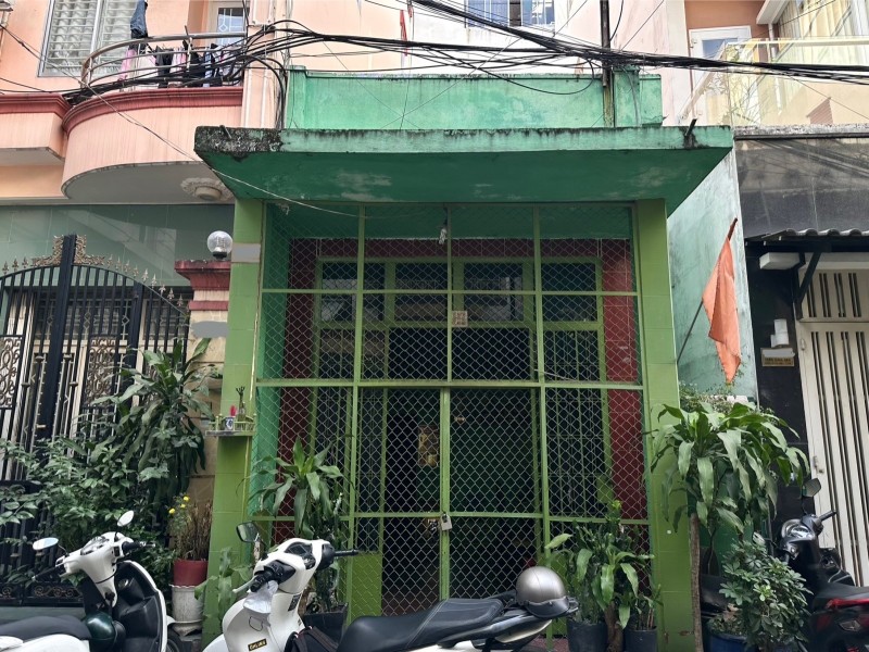 TRẦN HƯNG ĐẠO - QUẬN 1 - 45m² - HẺM ÔTÔ 5.5m - 2 TẦNG - CHỈ 8.3 TỶ