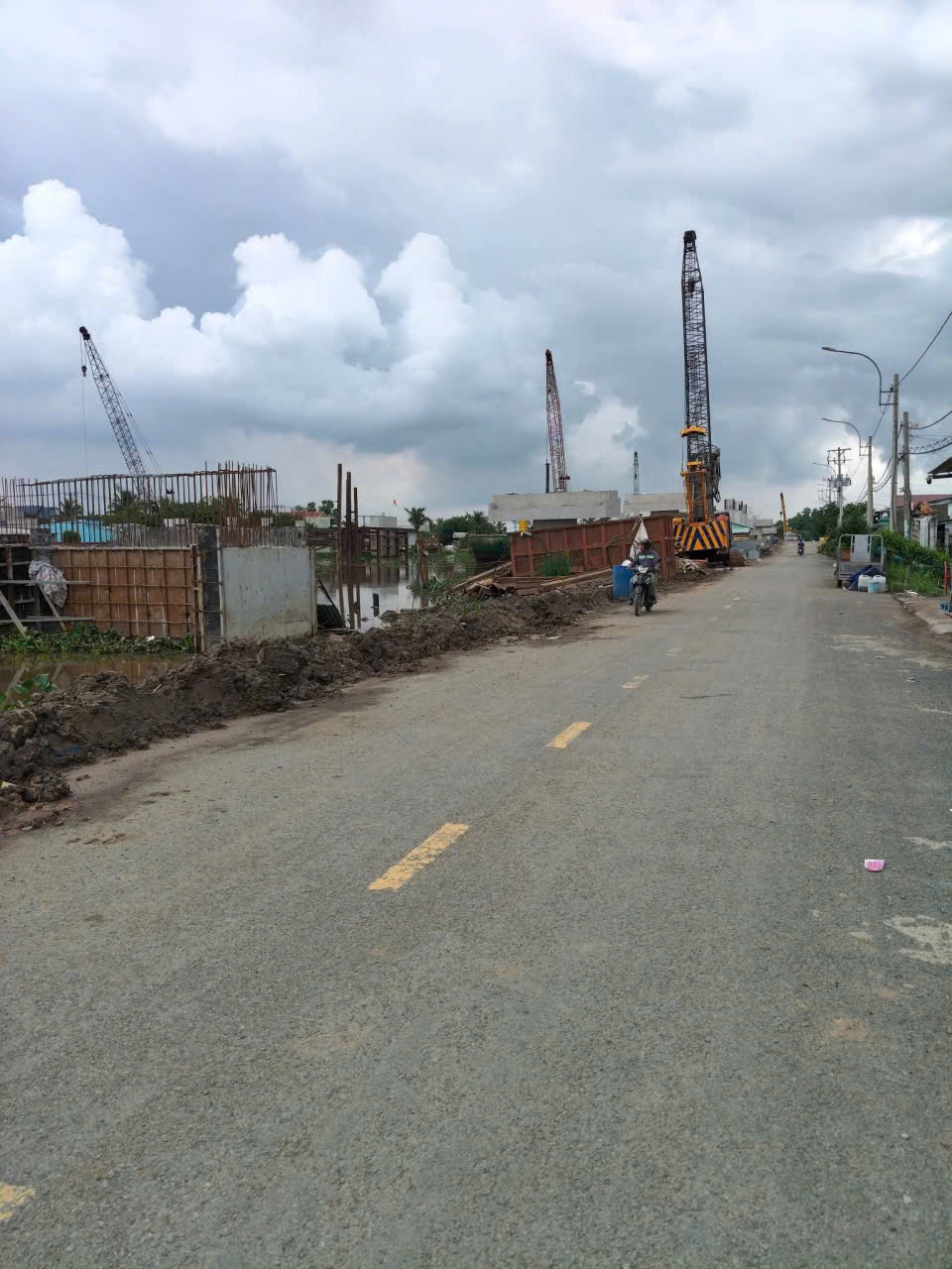 ĐẤT MẶT TIỀN Nhựa : Ấp 6 - Lương Hòa - Cách Xã Bình Lợi 50m