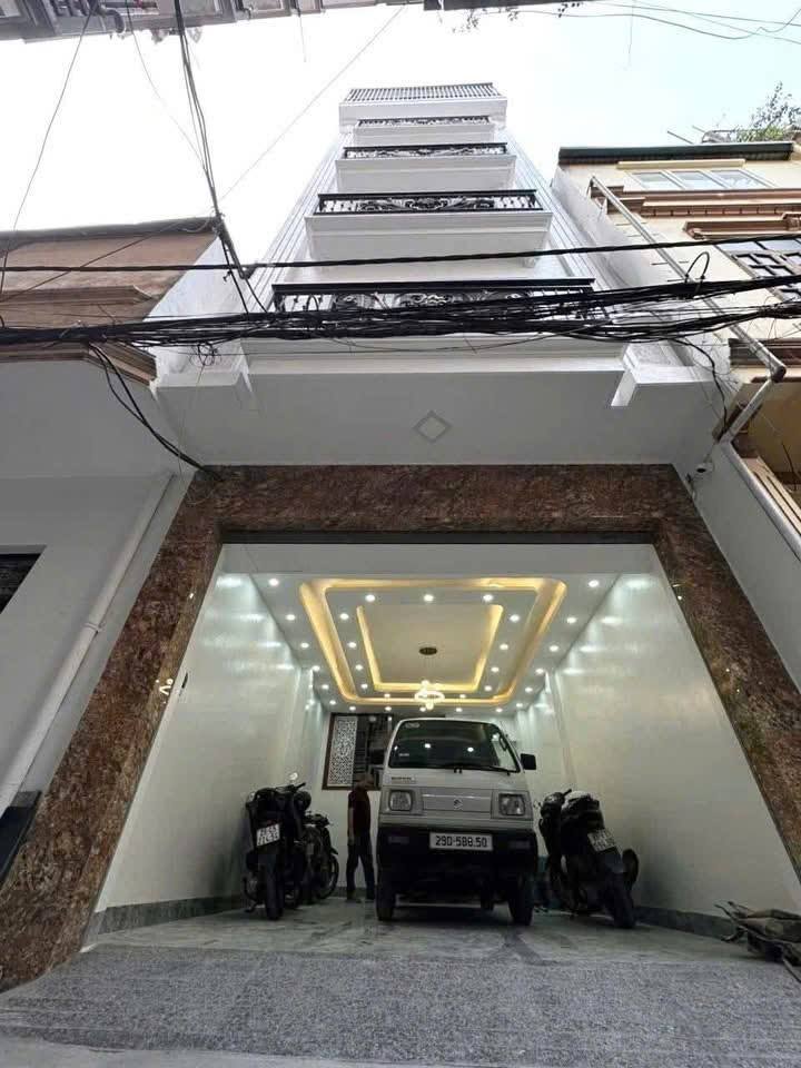 Nhà Hoàng Quốc Việt, ngõ thông, ôtô vào nhà, 20m ra phố, DT45m2, 6 tầng thang máy