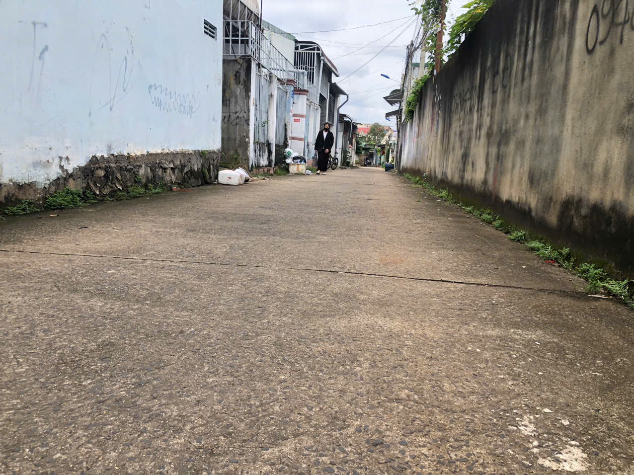 Bán Đất Hẻm 70 Y WANG THÔNG QUA HẺM 98 Y WANG QUY HOẠCH RỘNG 18m - P. EA TAM- TP. BMT