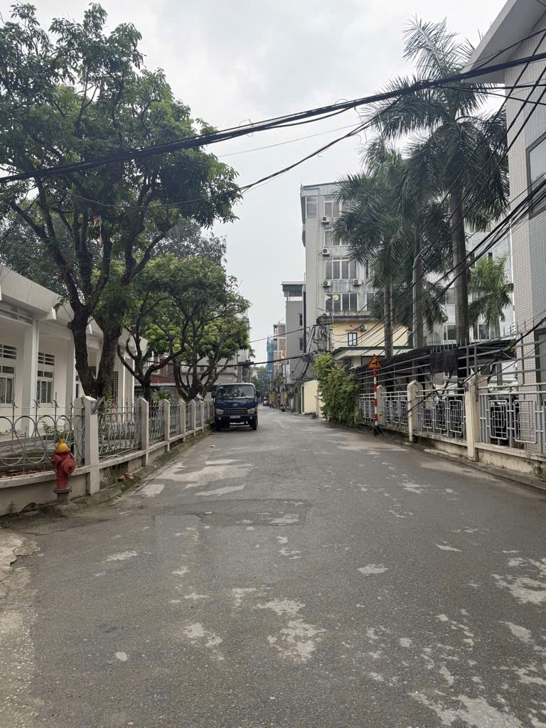 PHÚC ĐỒNG - LONG BIÊN - ĐẸP NHƯ MẶT PHỐ - 6 TẦNG THANG MÁY - FULL NỘI THẤT - Ô TÔ TRÁNH