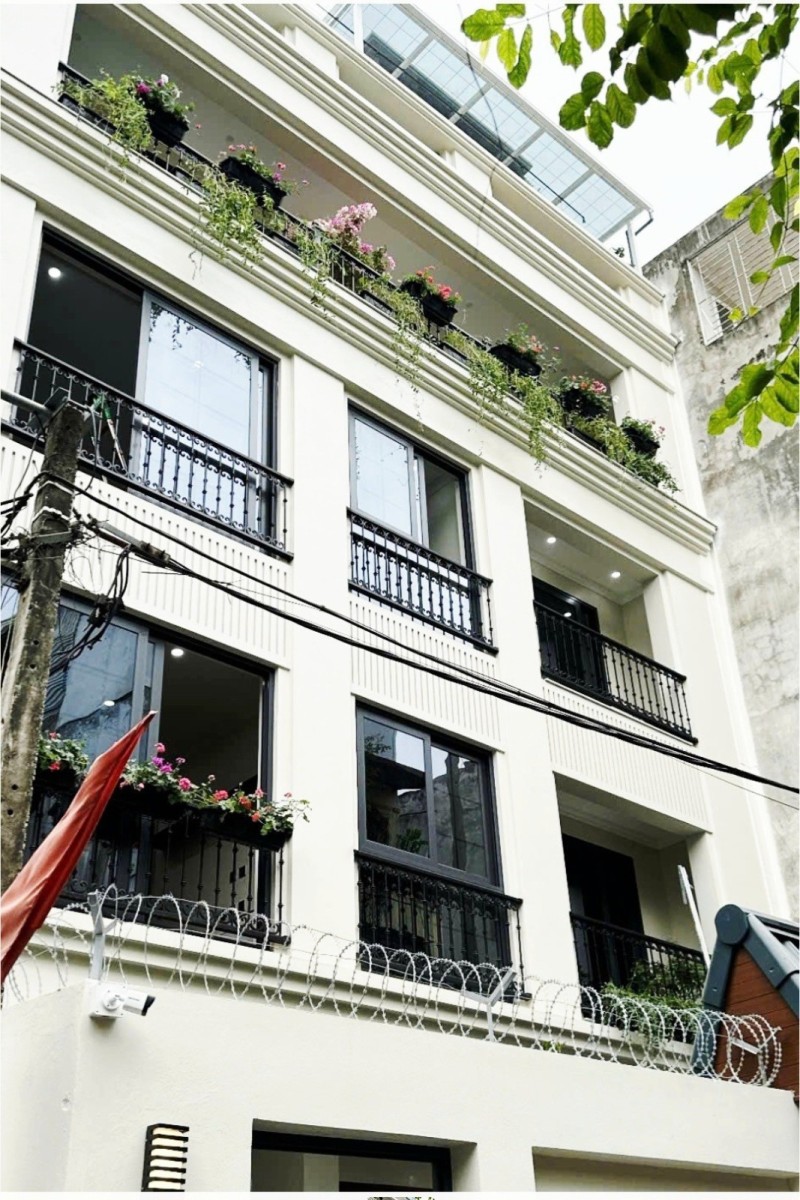 BT SÂN VƯỜN SIÊU ĐẸP – LÔ GÓC 2 MẶT Ô TÔ TRÁNH – MT 10M – XUÂN ĐỈNH, BẮC TỪ LIÊM – GIÁ 38 TỶ