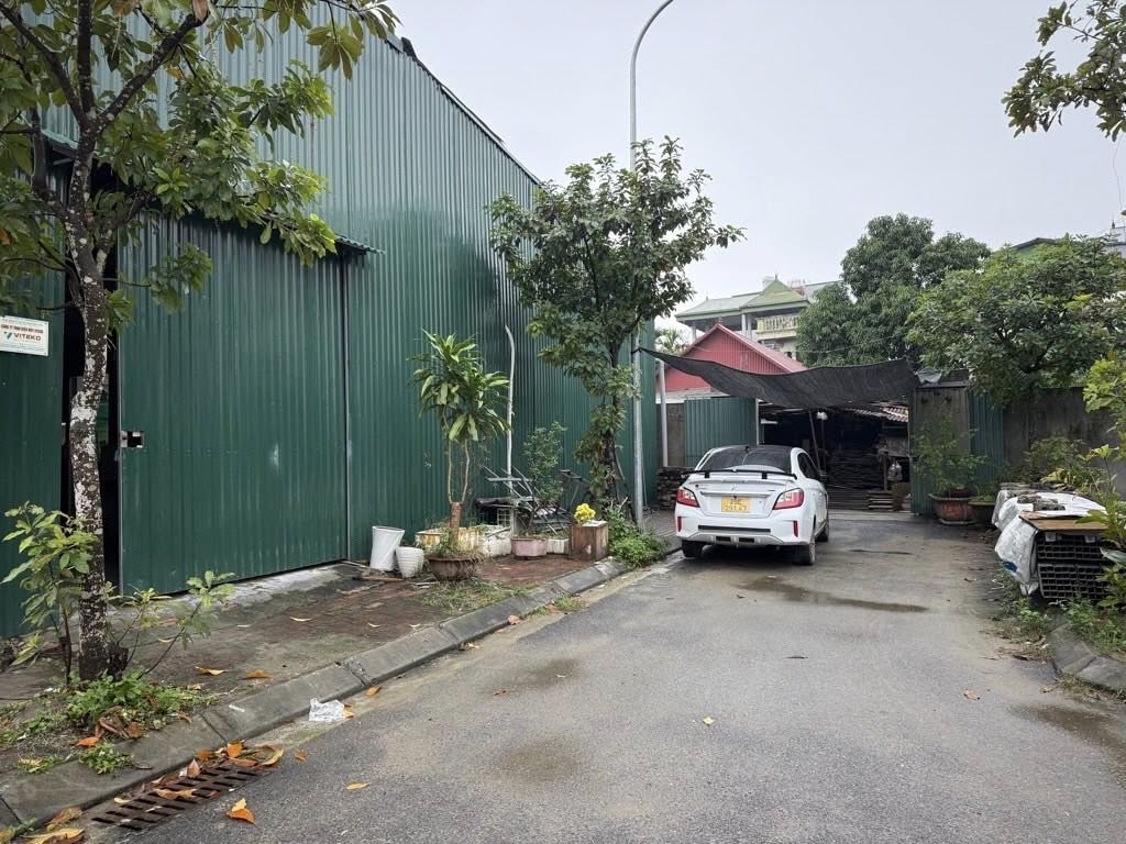 Phân khúc hiếm - Ngũ Hiệp - Tương Chúc - Ô tô tránh - Phù hợp xây tòa văn phòng, kinh doanh