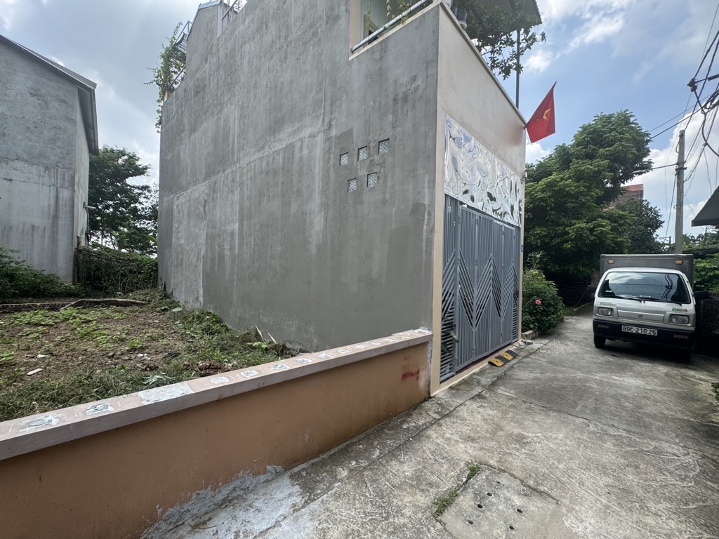 Bán đất 45m² Dương Đức Hiền, Gia Lâm – giá 2,85 tỷ.Ô TÔ VÀO ĐẤT, NGõ sắp thông.