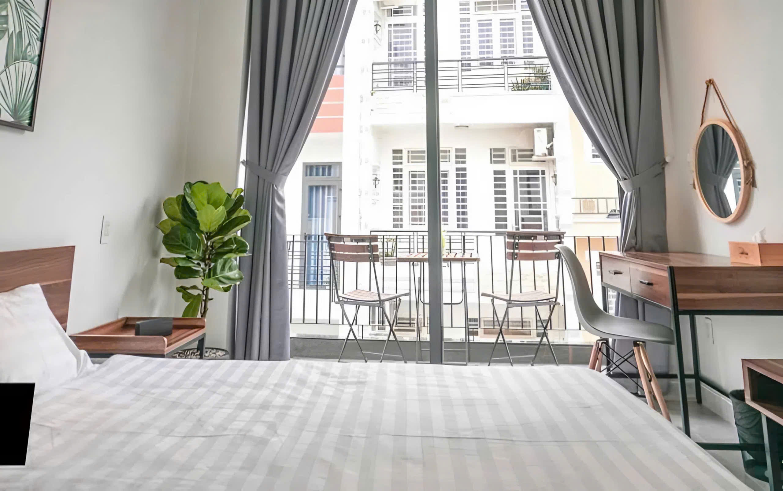 Nhà hẻm Ô tô Cộng Hòa - QUẬN TÂN BÌNH - 6 x 8 m - 5 Tầng - 12.5 tỷ